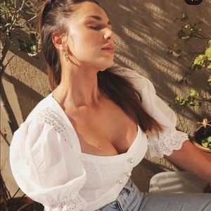 Zara Cropped Puff Sleeved Blouse